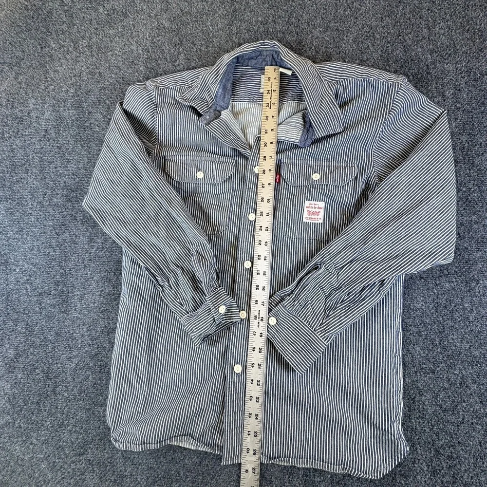 Levi's Worker Shirt Mens Small Navy White Striped Denim Button Up Relaxed Fit